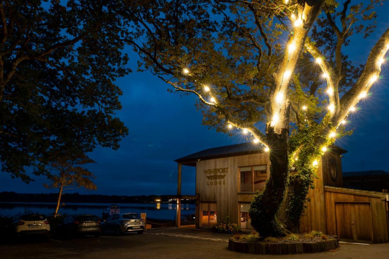 Wineport Lodge Glasson Eksteriør bilde