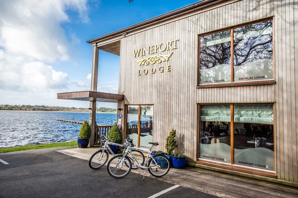 Wineport Lodge Glasson Eksteriør bilde
