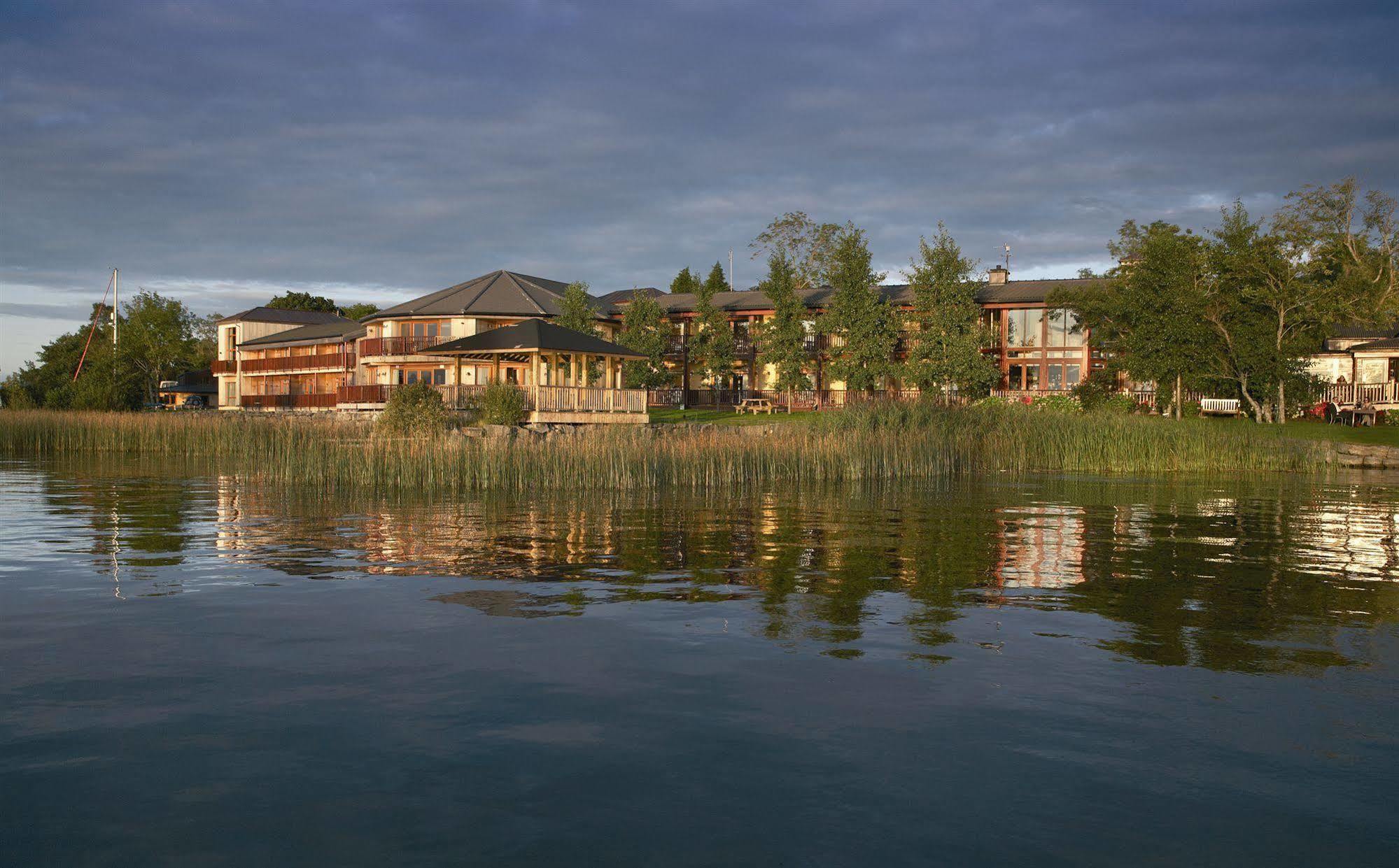 Wineport Lodge Glasson Eksteriør bilde